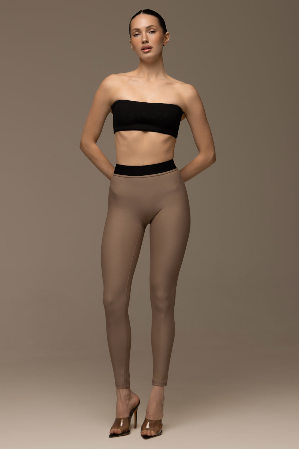 Warm nude leggings
