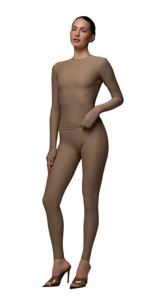 //magmaclothes.studio/cdn/shop/files/Warm-nude-long-sleeve-01-01_300x.png?v=1776950631